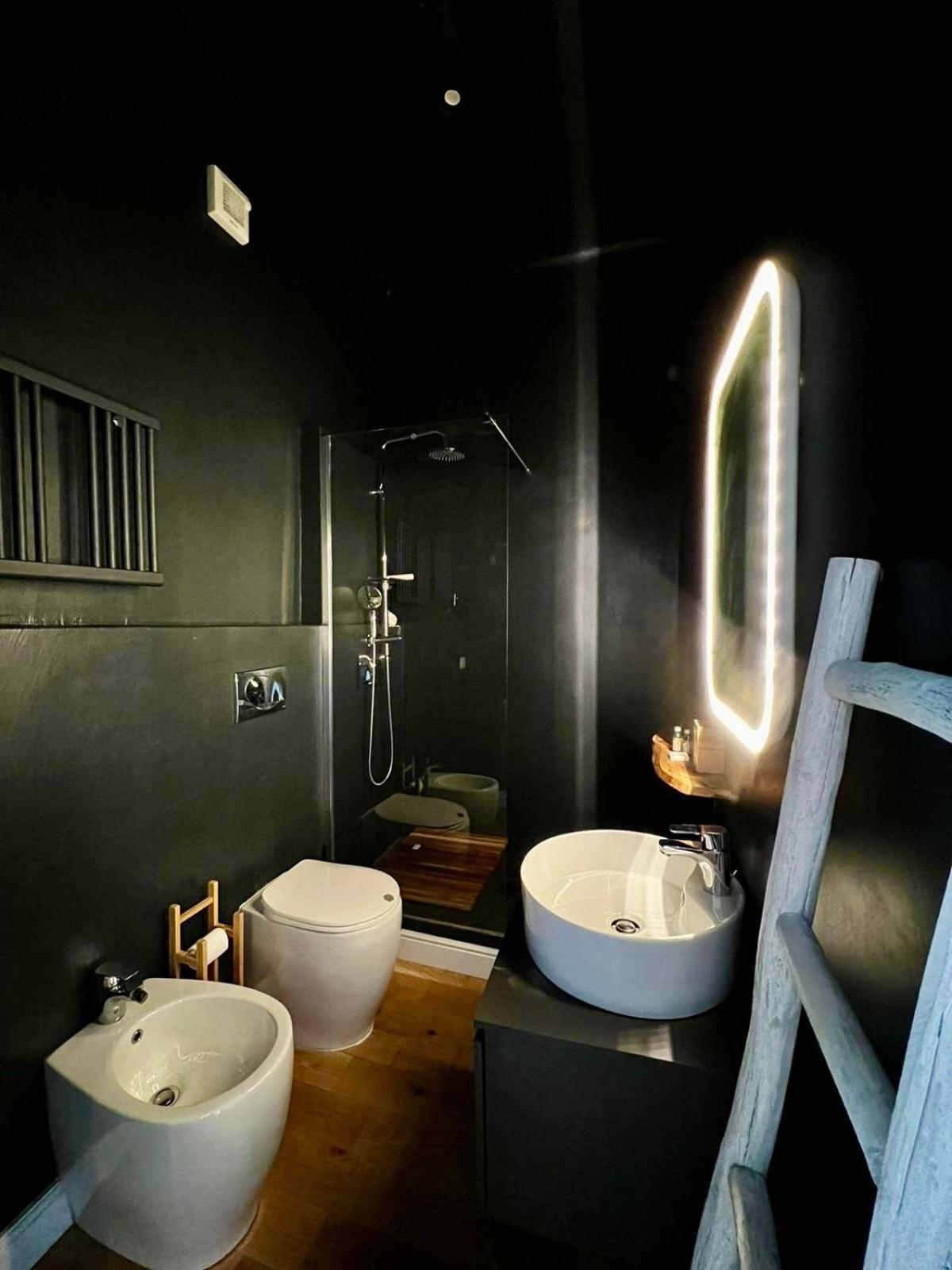 Cozy Renovated Comfort Apartment In Isola *